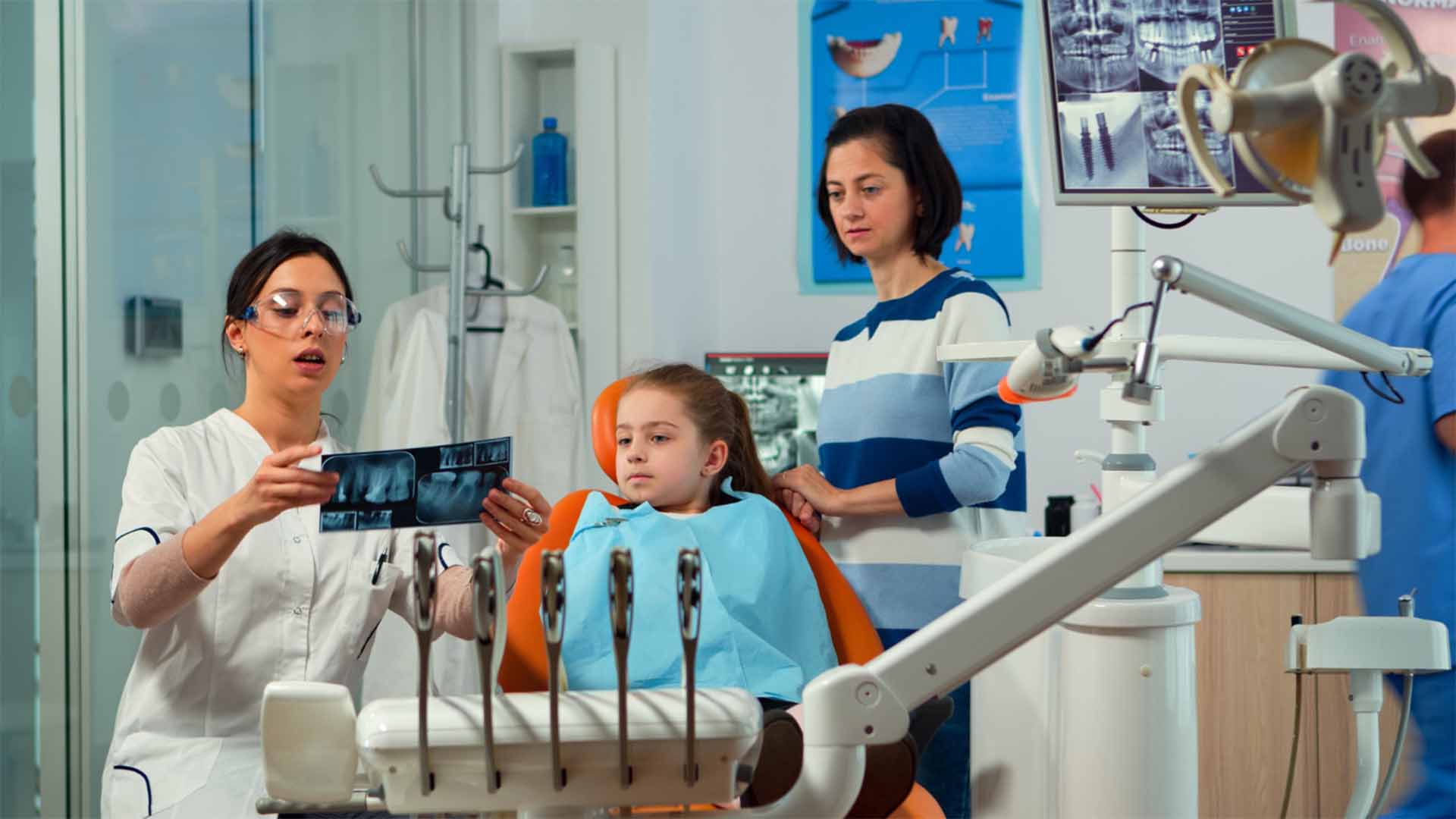 Top Benefits of Choosing Local Windsor Dentistry for Family Oral Health